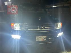 تۆیۆتا لاند کروزەر